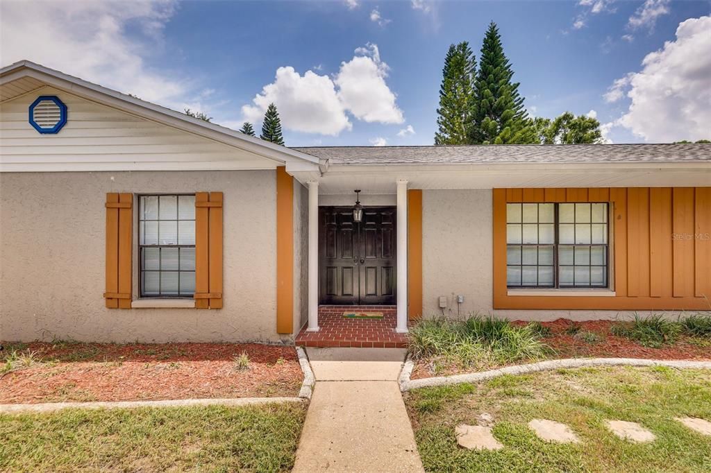 En Venta: $509,000 (3 camas, 2 baños, 1640 Pies cuadrados)