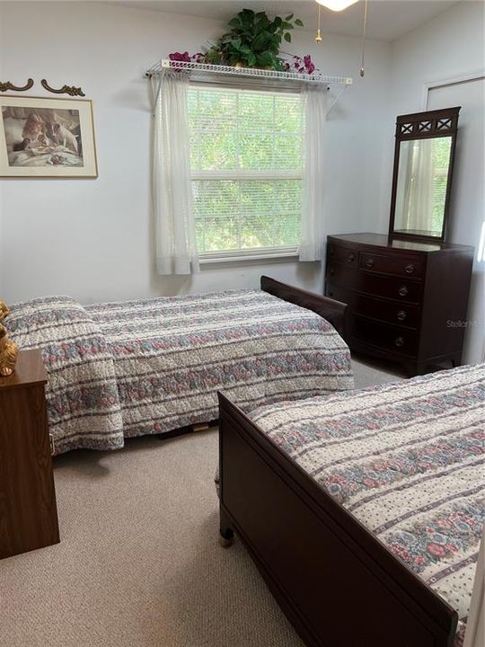 Под контрактом: $210,000 (3 спален, 2 ванн, 1316 Квадратных фут)