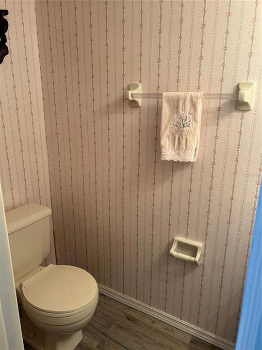 Под контрактом: $210,000 (3 спален, 2 ванн, 1316 Квадратных фут)