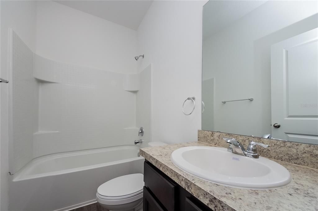 En Renta: $1,740 (3 camas, 2 baños, 1576 Pies cuadrados)