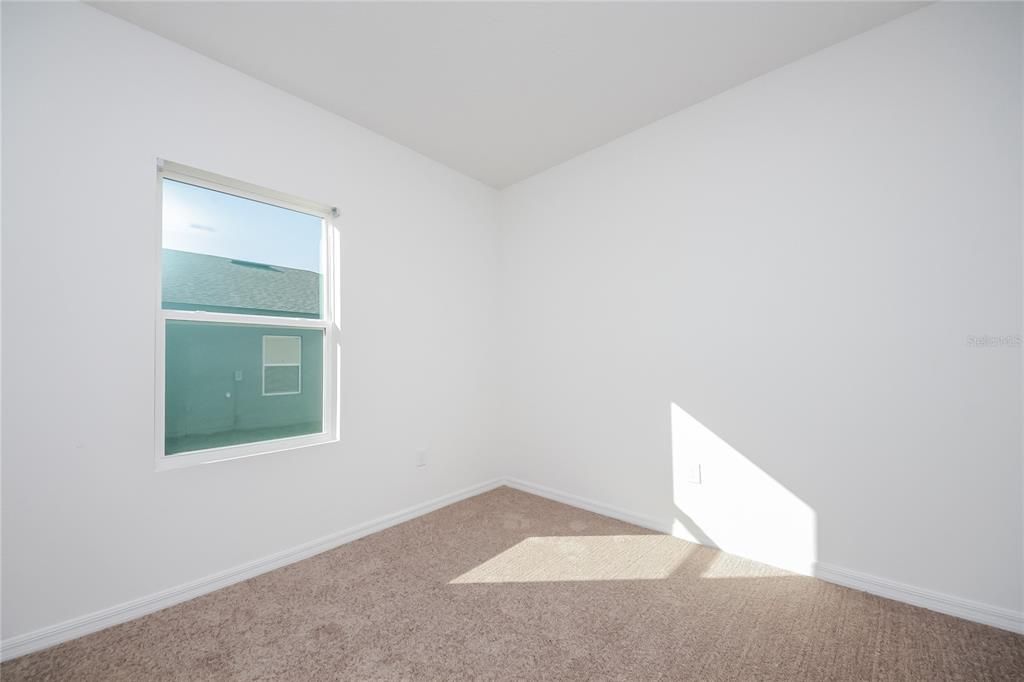 En Renta: $1,740 (3 camas, 2 baños, 1576 Pies cuadrados)