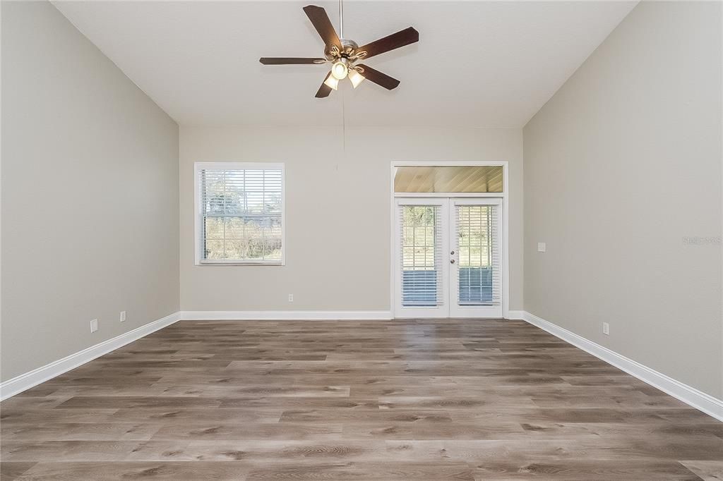 出租: $2,060 (3 贝兹, 2 浴室, 1609 平方英尺)