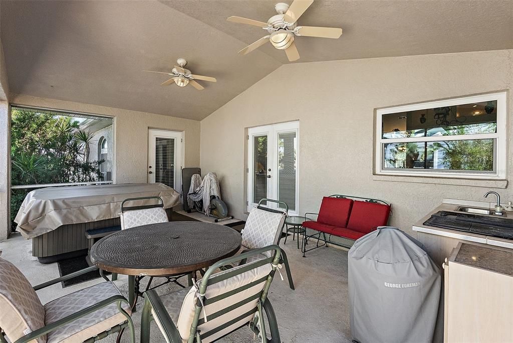 待售: $895,000 (3 贝兹, 2 浴室, 2083 平方英尺)