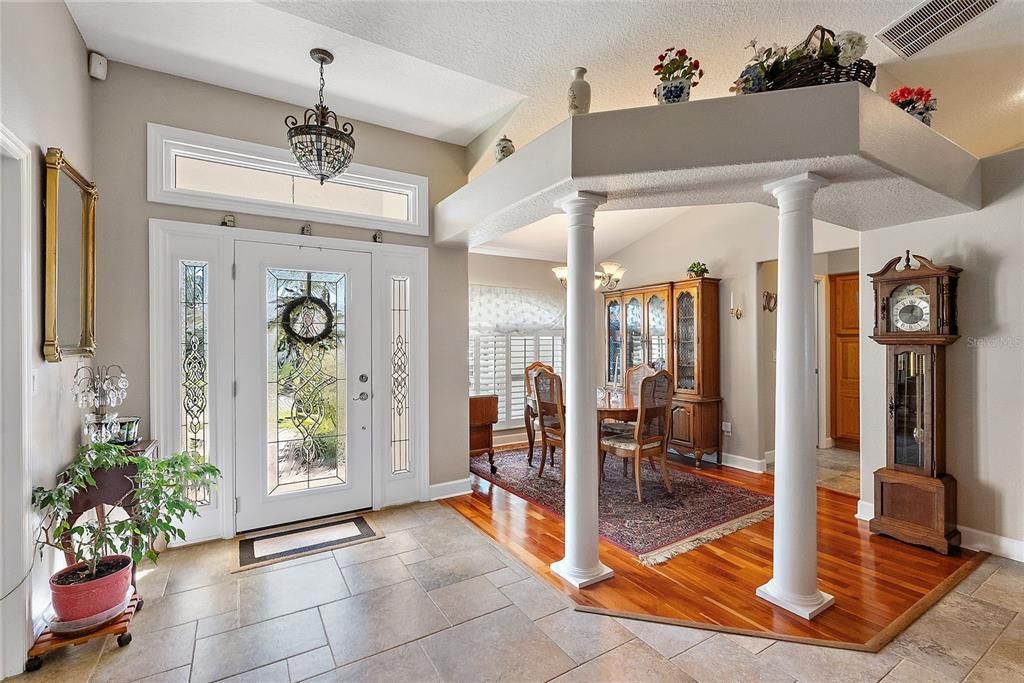 待售: $895,000 (3 贝兹, 2 浴室, 2083 平方英尺)