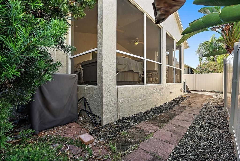 待售: $895,000 (3 贝兹, 2 浴室, 2083 平方英尺)