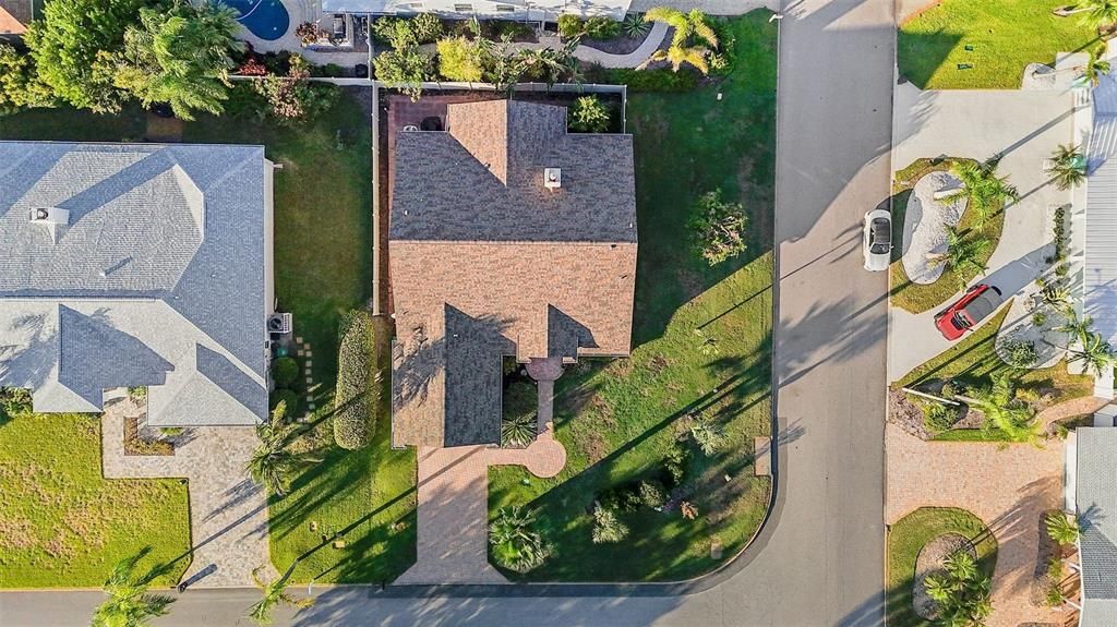 待售: $895,000 (3 贝兹, 2 浴室, 2083 平方英尺)