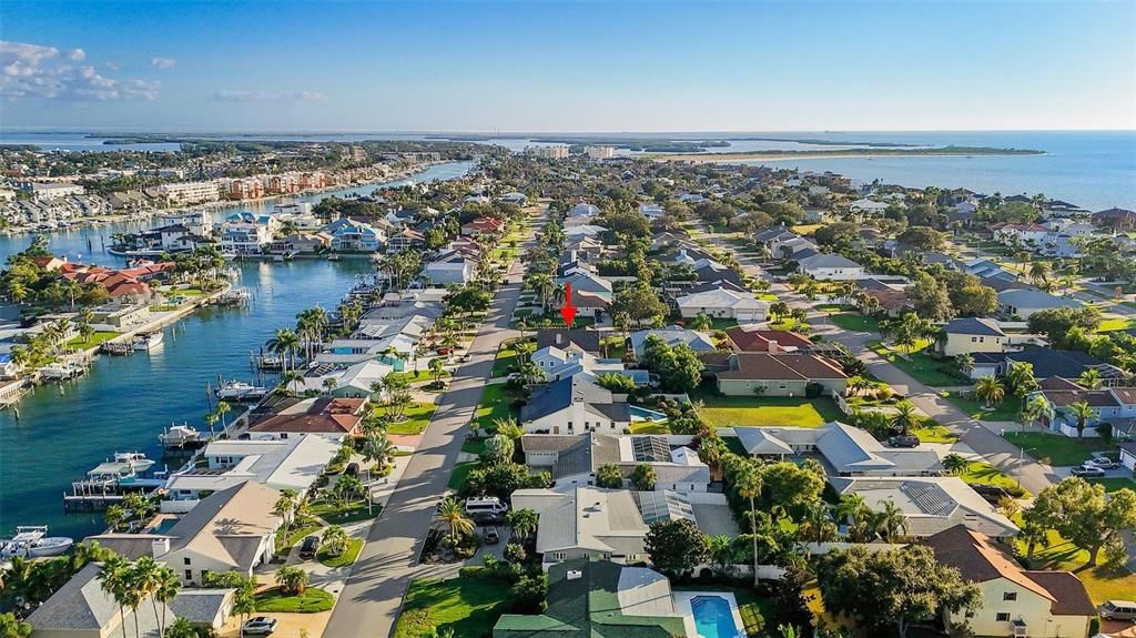 待售: $895,000 (3 贝兹, 2 浴室, 2083 平方英尺)