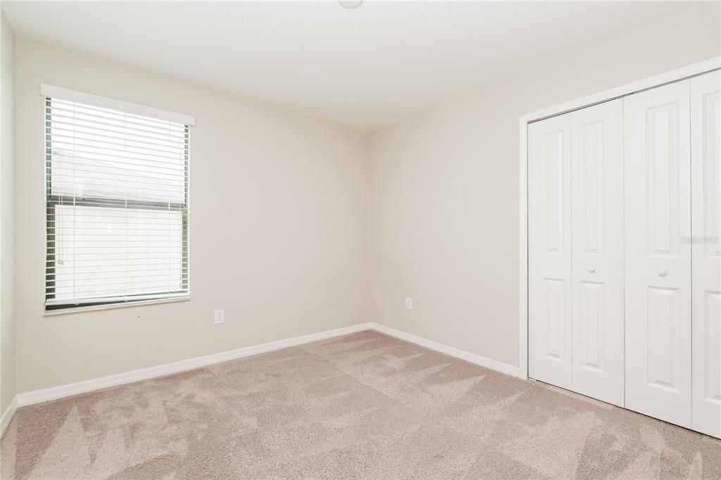 For Rent: $2,025 (4 beds, 2 baths, 1870 Square Feet)