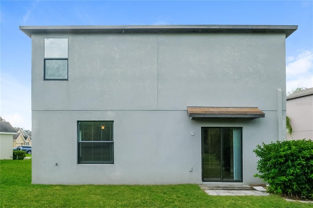 For Rent: $2,025 (4 beds, 2 baths, 1870 Square Feet)