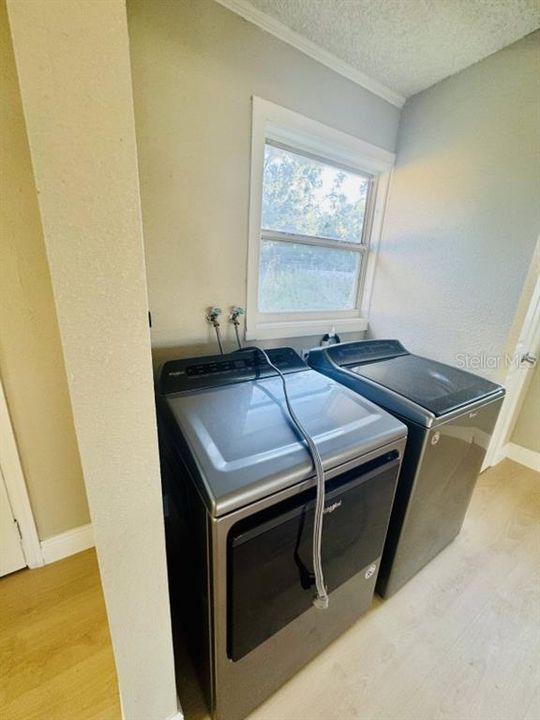 For Rent: $2,200 (3 beds, 1 baths, 1092 Square Feet)