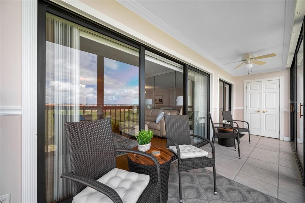 For Rent: $2,250 (2 beds, 2 baths, 1080 Square Feet)