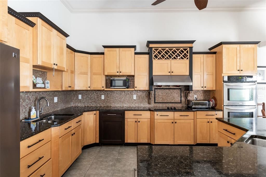 For Sale: $589,987 (4 beds, 3 baths, 2749 Square Feet)