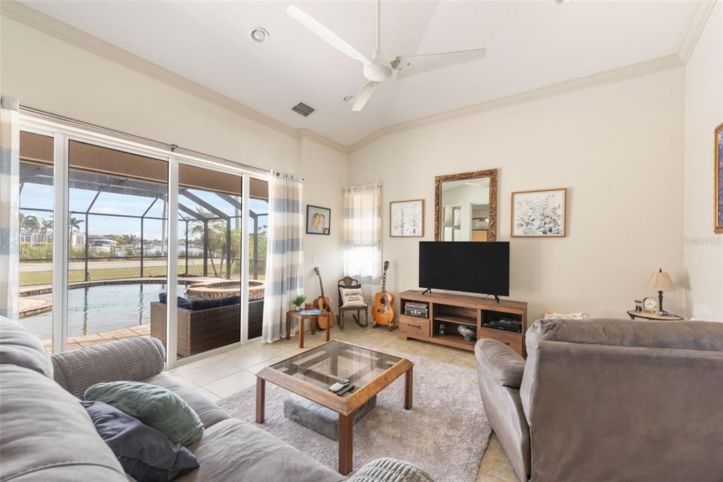 For Sale: $589,987 (4 beds, 3 baths, 2749 Square Feet)