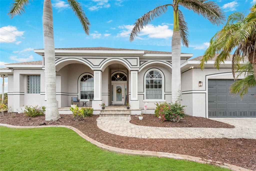 For Sale: $589,987 (4 beds, 3 baths, 2749 Square Feet)