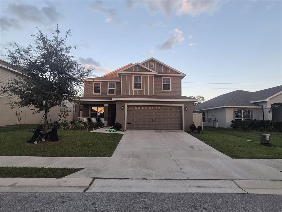 На продажу: $445,000 (5 спален, 3 ванн, 2732 Квадратных фут)