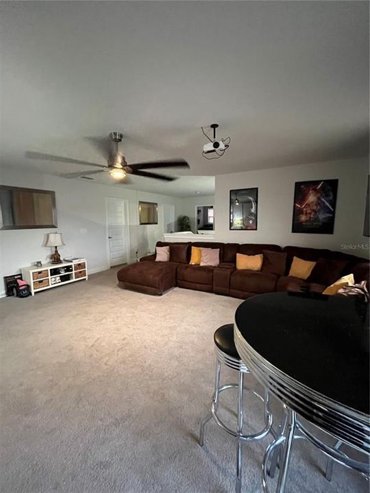 На продажу: $445,000 (5 спален, 3 ванн, 2732 Квадратных фут)