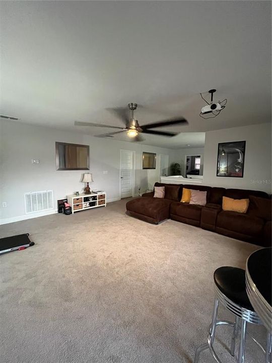 На продажу: $445,000 (5 спален, 3 ванн, 2732 Квадратных фут)