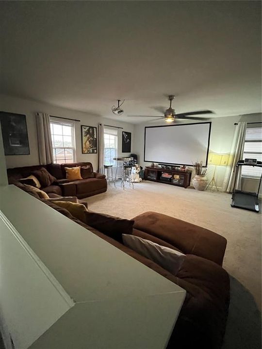 На продажу: $445,000 (5 спален, 3 ванн, 2732 Квадратных фут)