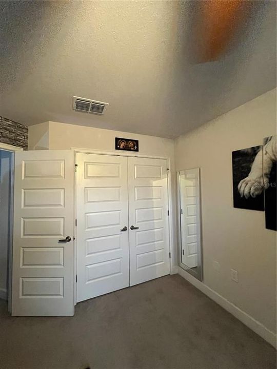 На продажу: $445,000 (5 спален, 3 ванн, 2732 Квадратных фут)