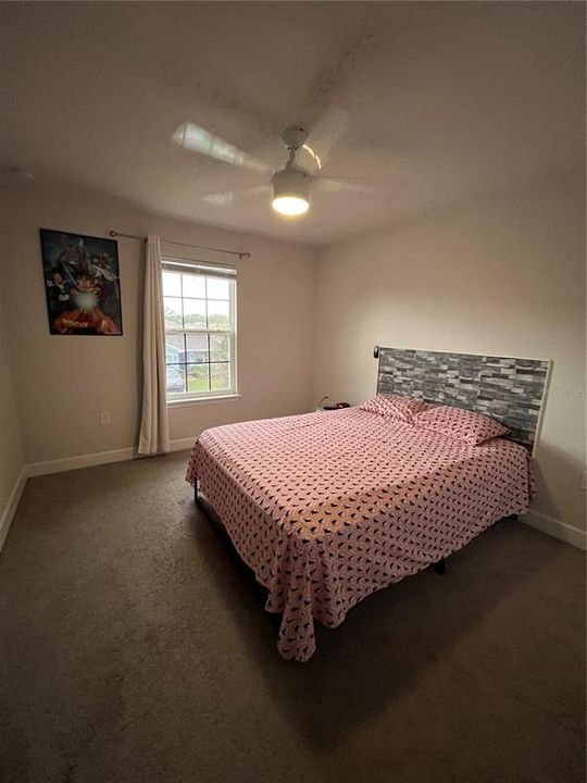 На продажу: $445,000 (5 спален, 3 ванн, 2732 Квадратных фут)