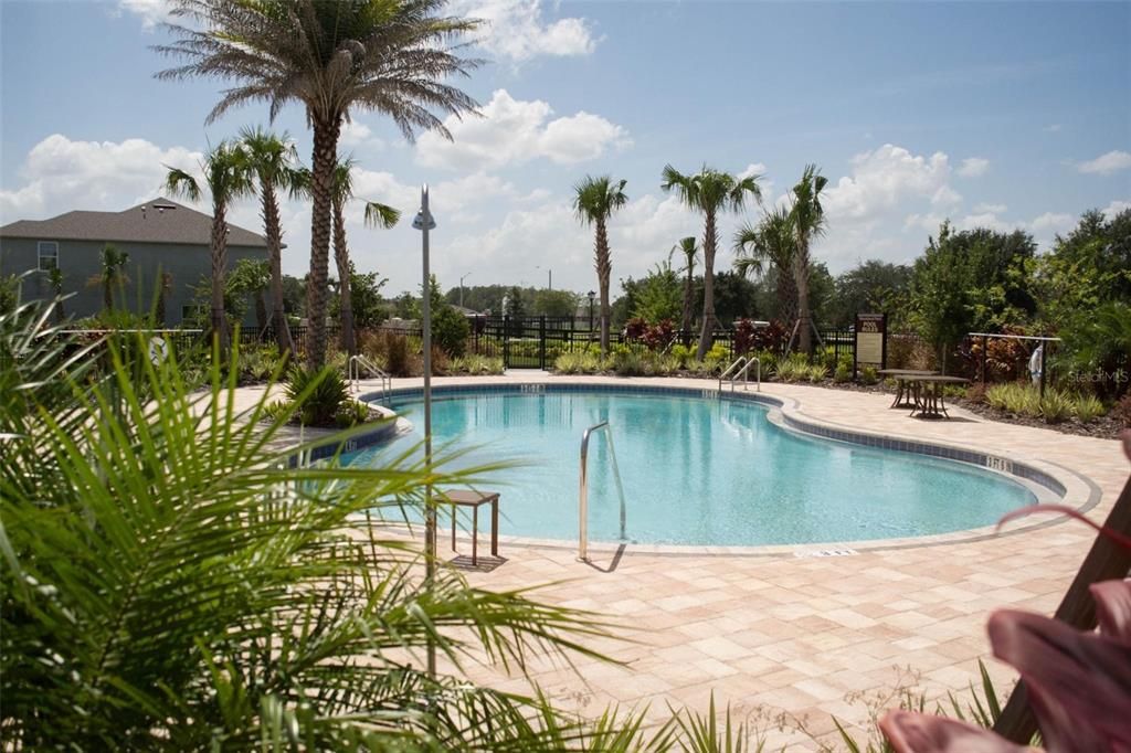 En Venta: $344,900 (3 camas, 2 baños, 1359 Pies cuadrados)