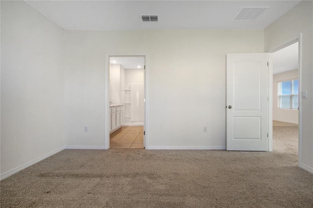 For Rent: $1,850 (3 beds, 2 baths, 1625 Square Feet)
