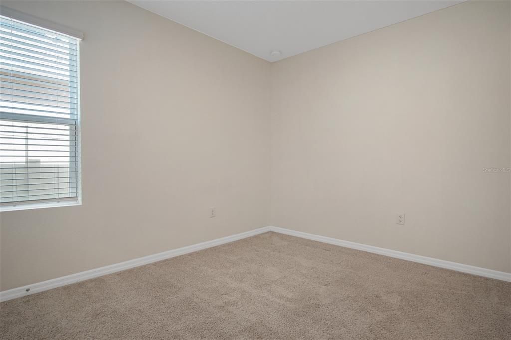 For Rent: $1,850 (3 beds, 2 baths, 1625 Square Feet)