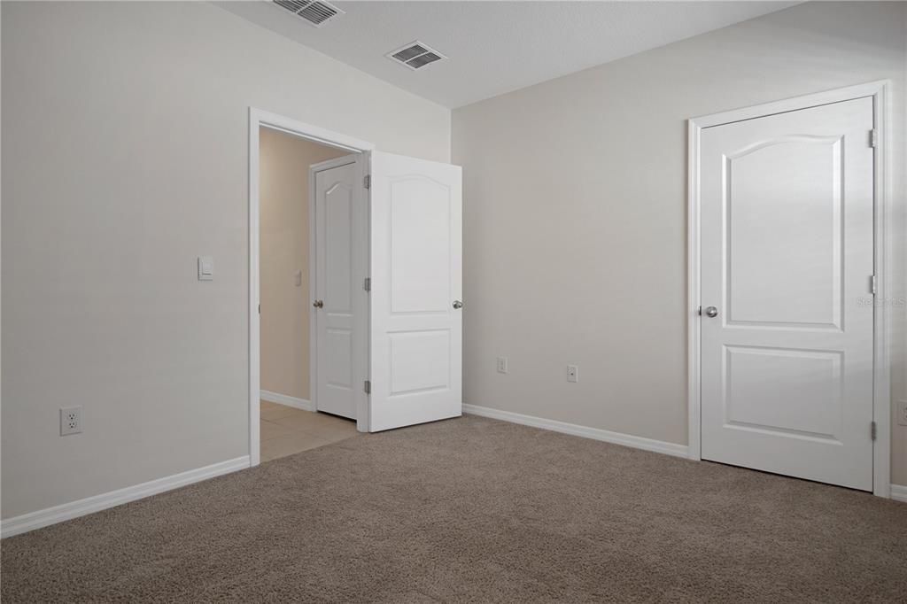 For Rent: $1,850 (3 beds, 2 baths, 1625 Square Feet)