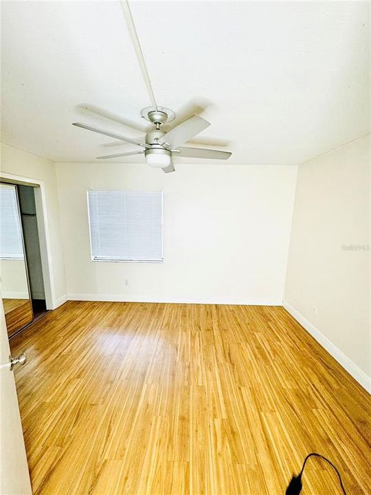 For Sale: $178,000 (2 beds, 1 baths, 632 Square Feet)