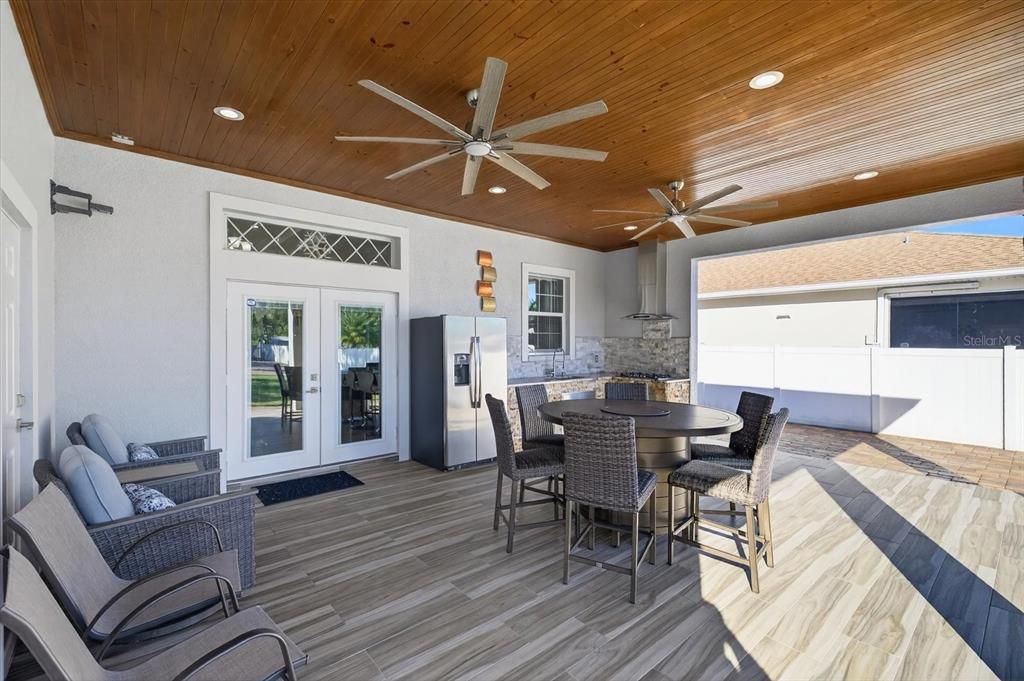 待售: $885,000 (3 贝兹, 3 浴室, 2048 平方英尺)