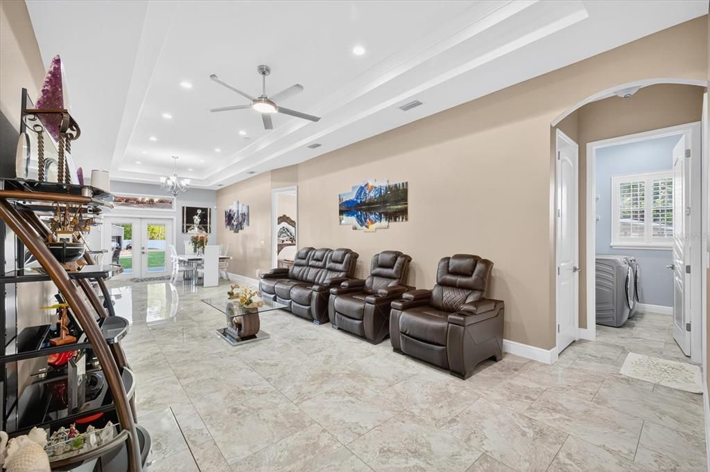 待售: $885,000 (3 贝兹, 3 浴室, 2048 平方英尺)