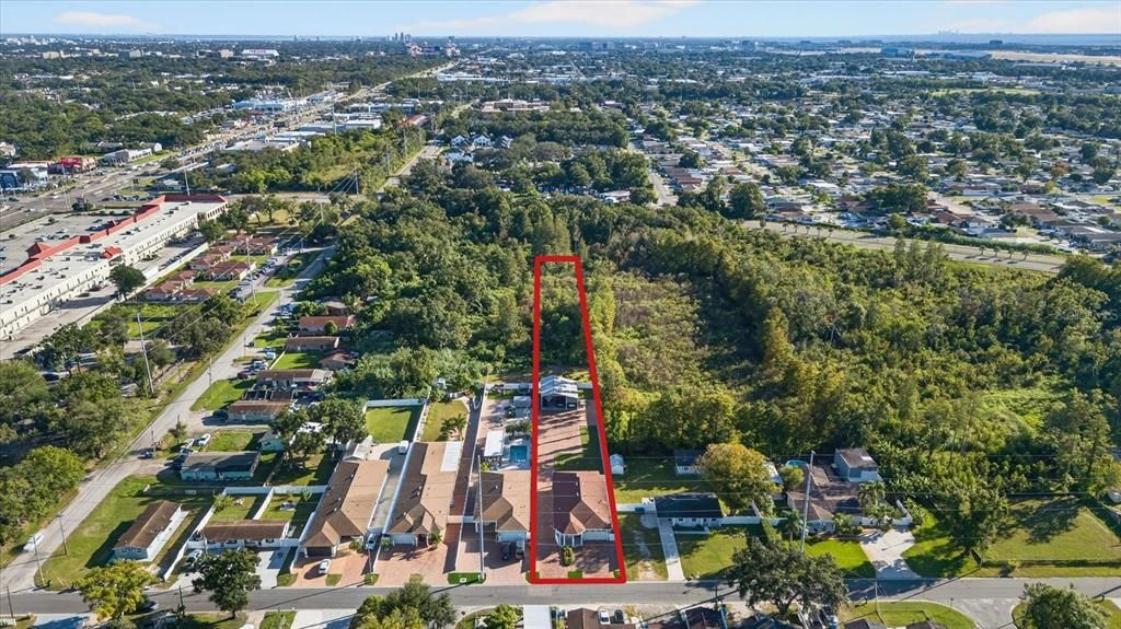 待售: $885,000 (3 贝兹, 3 浴室, 2048 平方英尺)