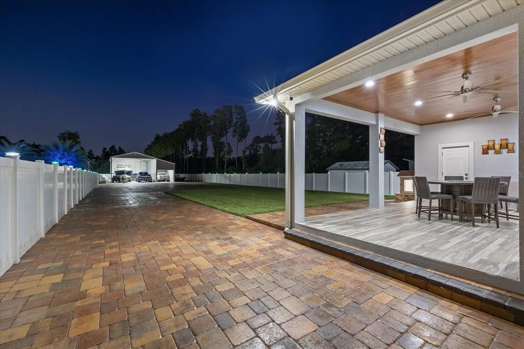 待售: $885,000 (3 贝兹, 3 浴室, 2048 平方英尺)