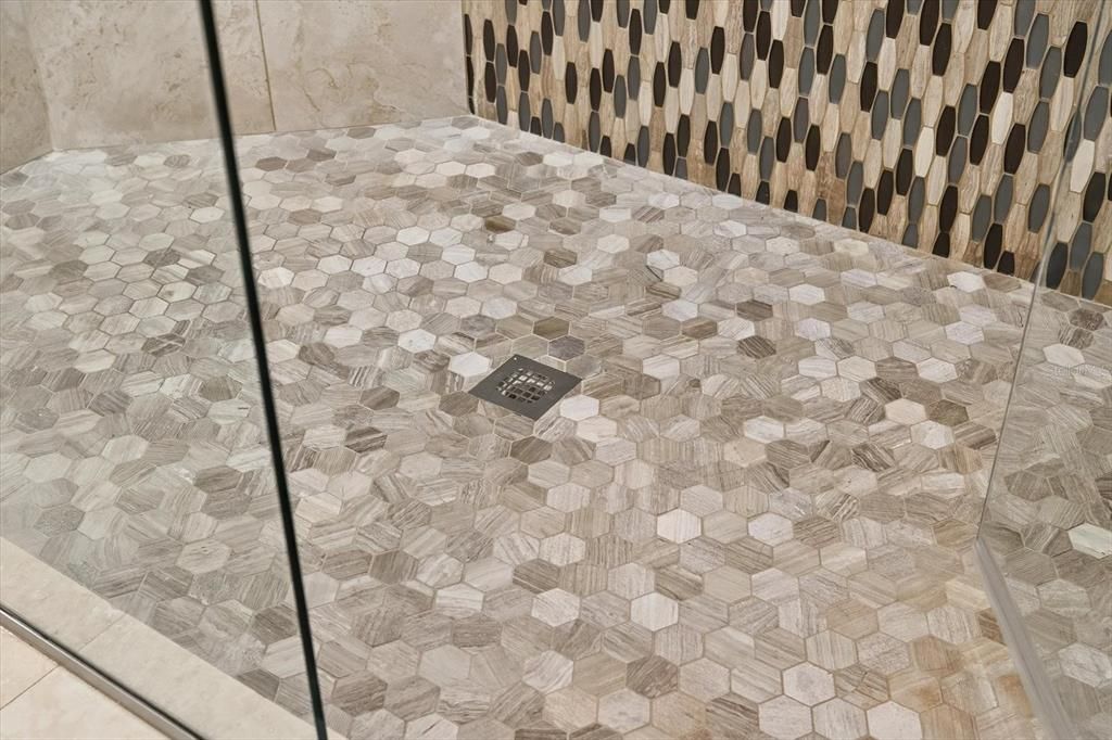 待售: $885,000 (3 贝兹, 3 浴室, 2048 平方英尺)