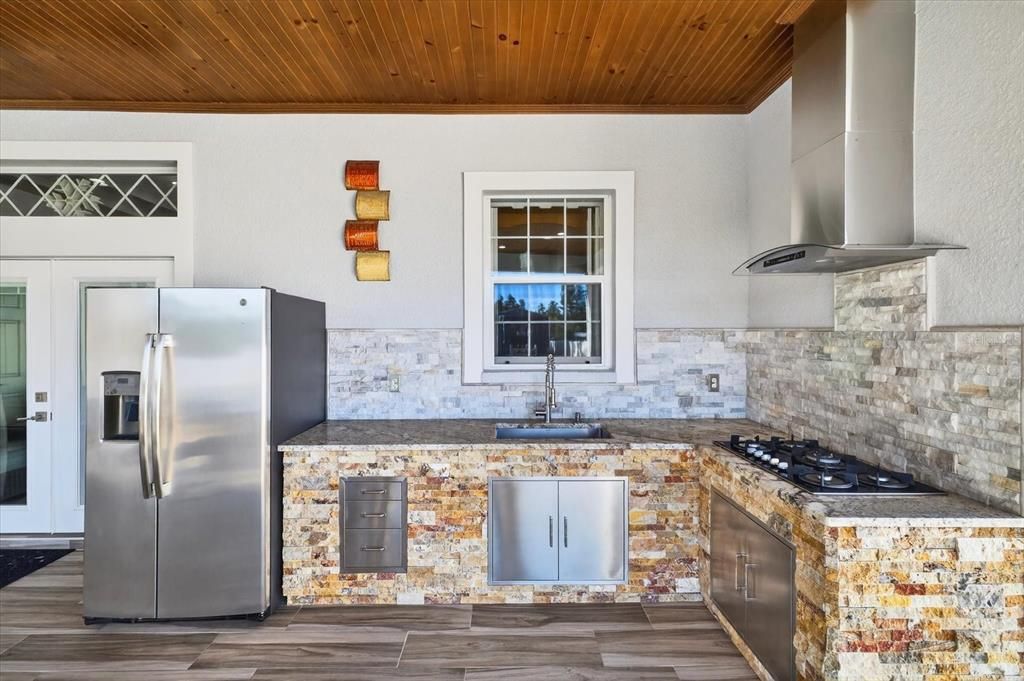 待售: $885,000 (3 贝兹, 3 浴室, 2048 平方英尺)