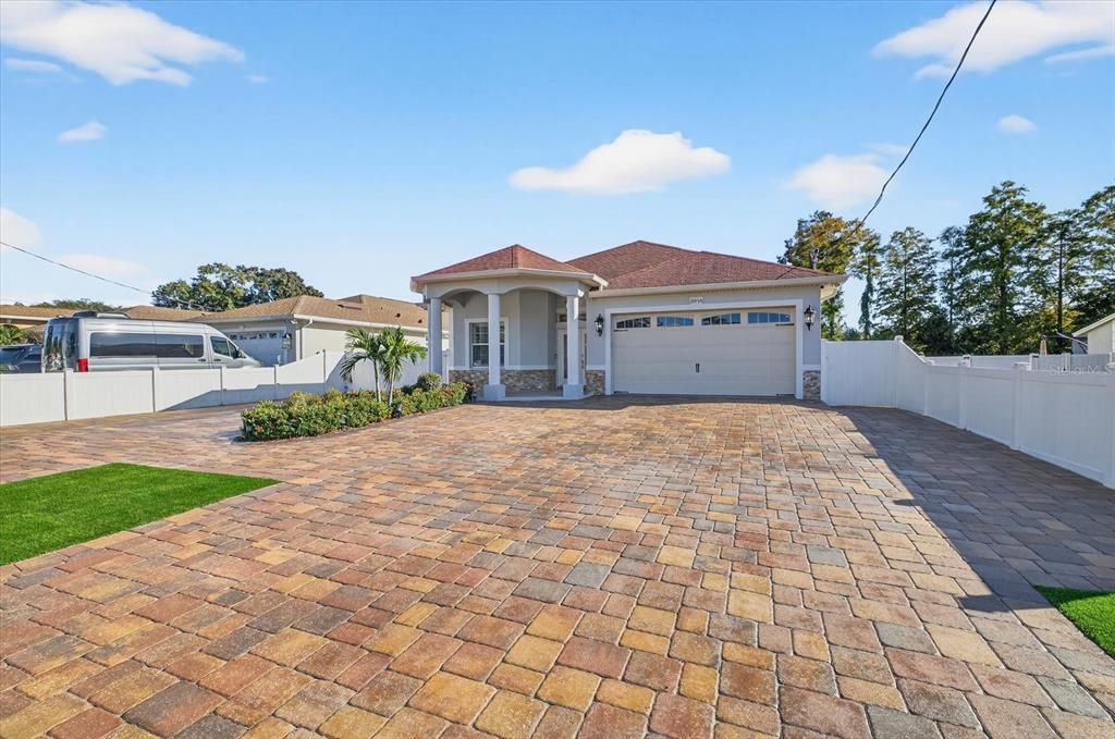 待售: $885,000 (3 贝兹, 3 浴室, 2048 平方英尺)