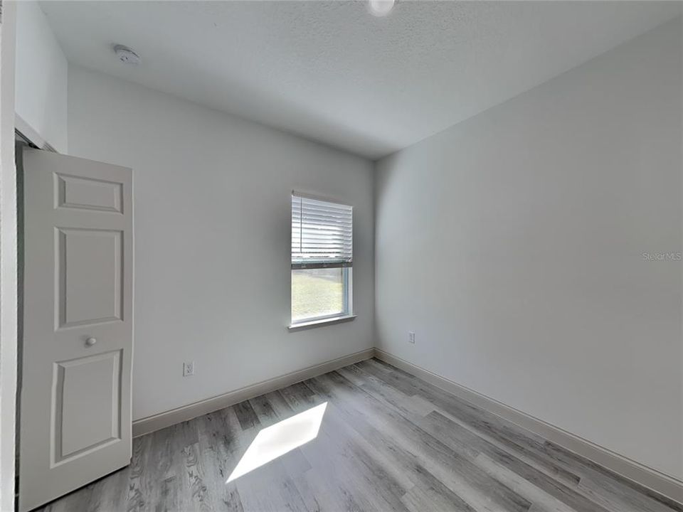 For Rent: $1,695 (4 beds, 2 baths, 1551 Square Feet)