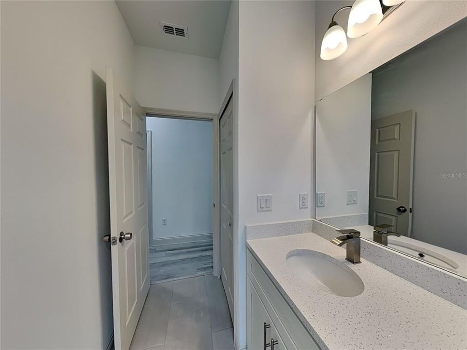 For Rent: $1,695 (4 beds, 2 baths, 1551 Square Feet)