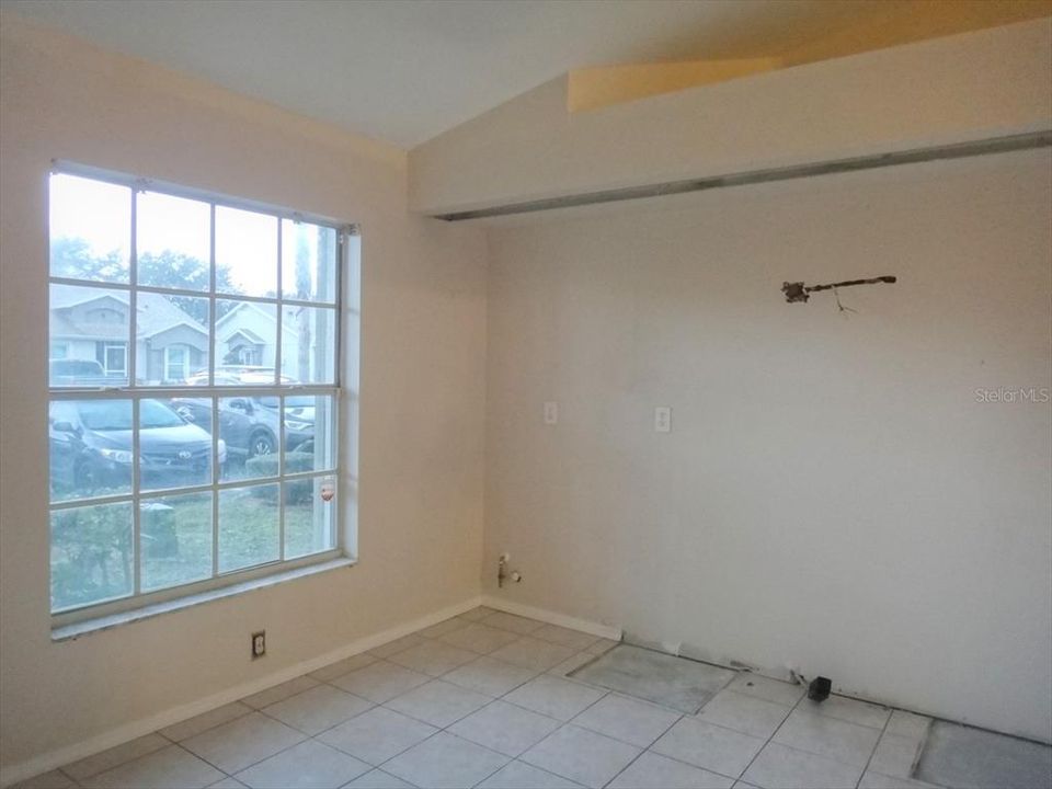 На продажу: $265,000 (3 спален, 2 ванн, 1163 Квадратных фут)