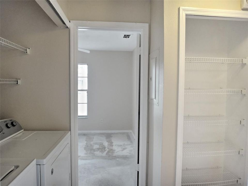 На продажу: $265,000 (3 спален, 2 ванн, 1163 Квадратных фут)