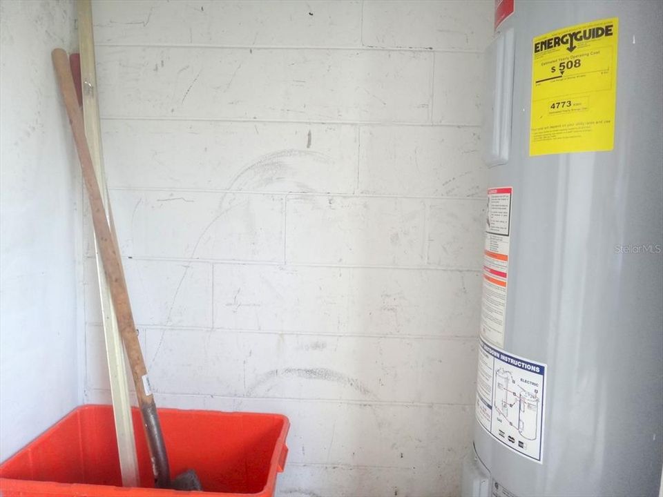 На продажу: $265,000 (3 спален, 2 ванн, 1163 Квадратных фут)