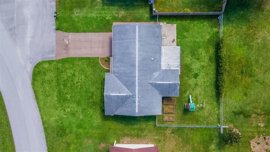 待售: $249,900 (2 贝兹, 2 浴室, 1144 平方英尺)