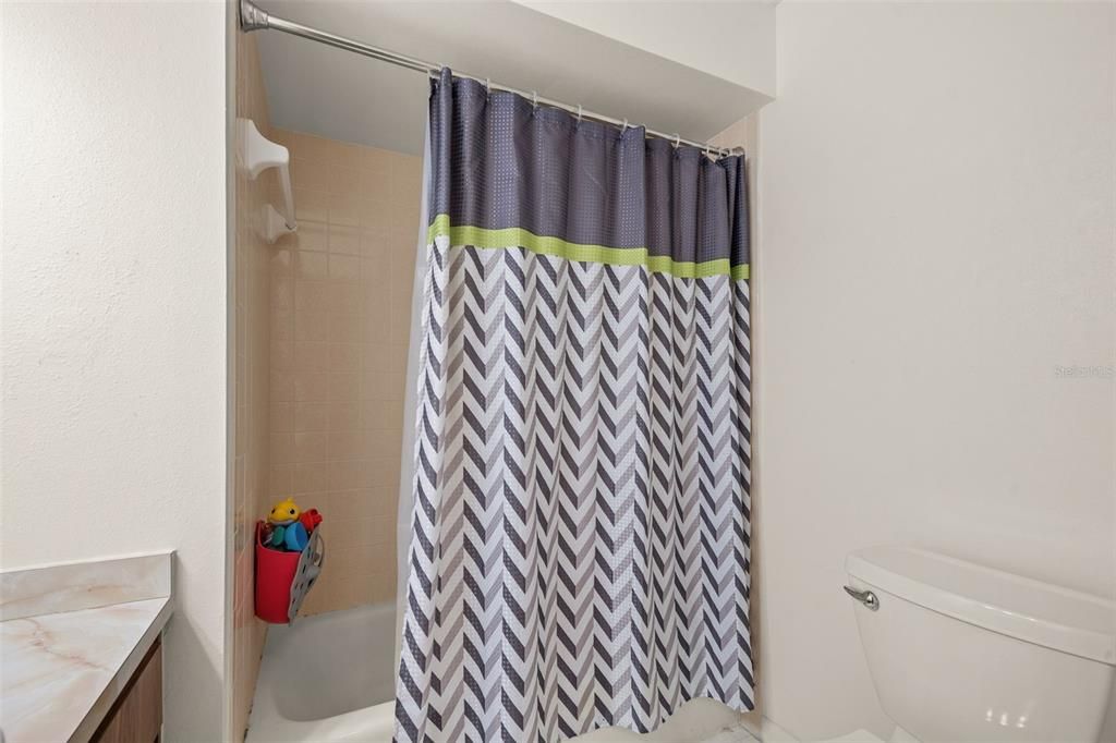 待售: $249,900 (2 贝兹, 2 浴室, 1144 平方英尺)