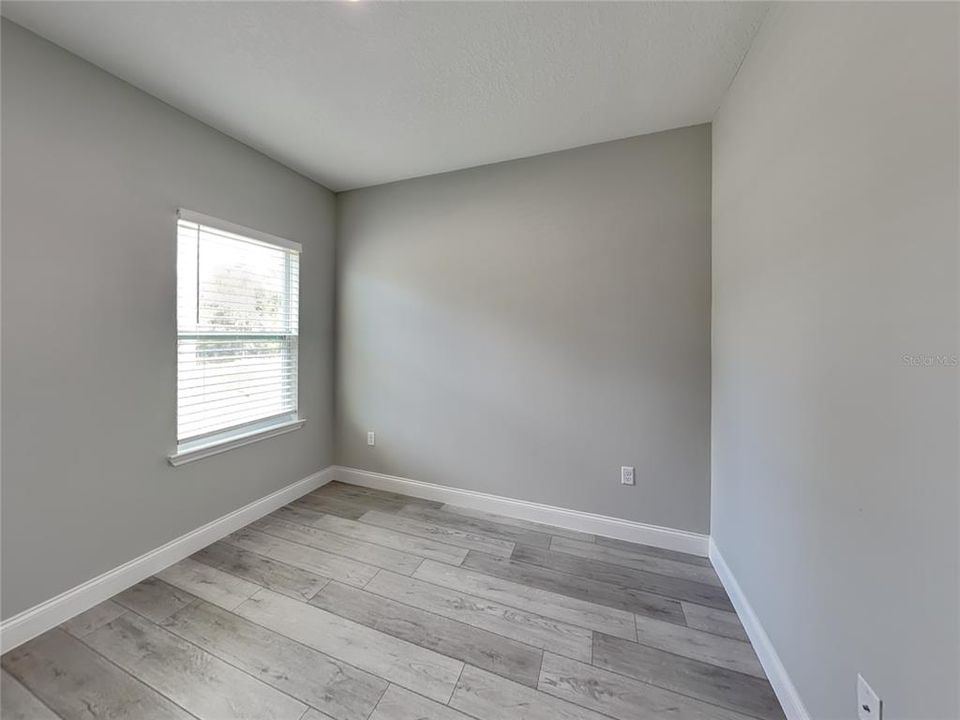 В аренду: $1,695 (4 спален, 2 ванн, 1551 Квадратных фут)