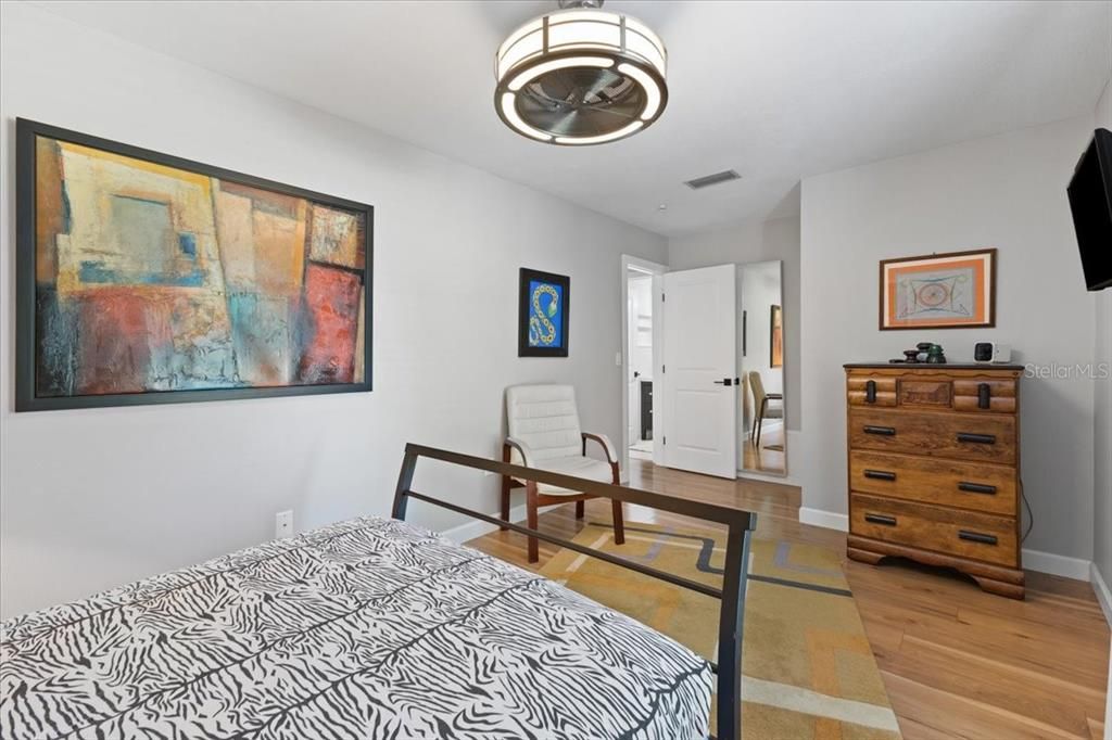 待售: $627,500 (3 贝兹, 2 浴室, 1646 平方英尺)