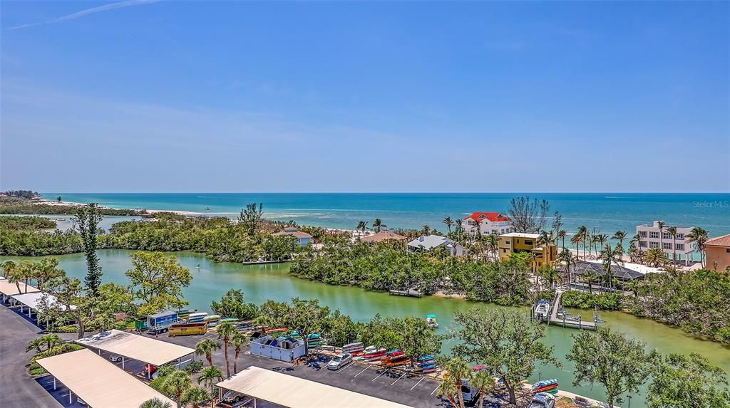 En Venta: $725,000 (2 camas, 2 baños, 1380 Pies cuadrados)