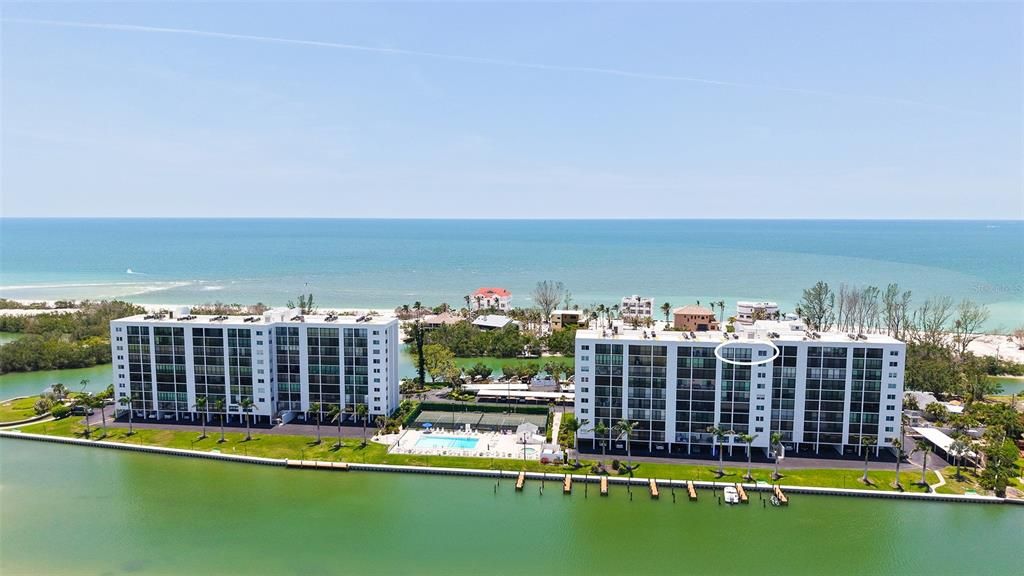 En Venta: $725,000 (2 camas, 2 baños, 1380 Pies cuadrados)