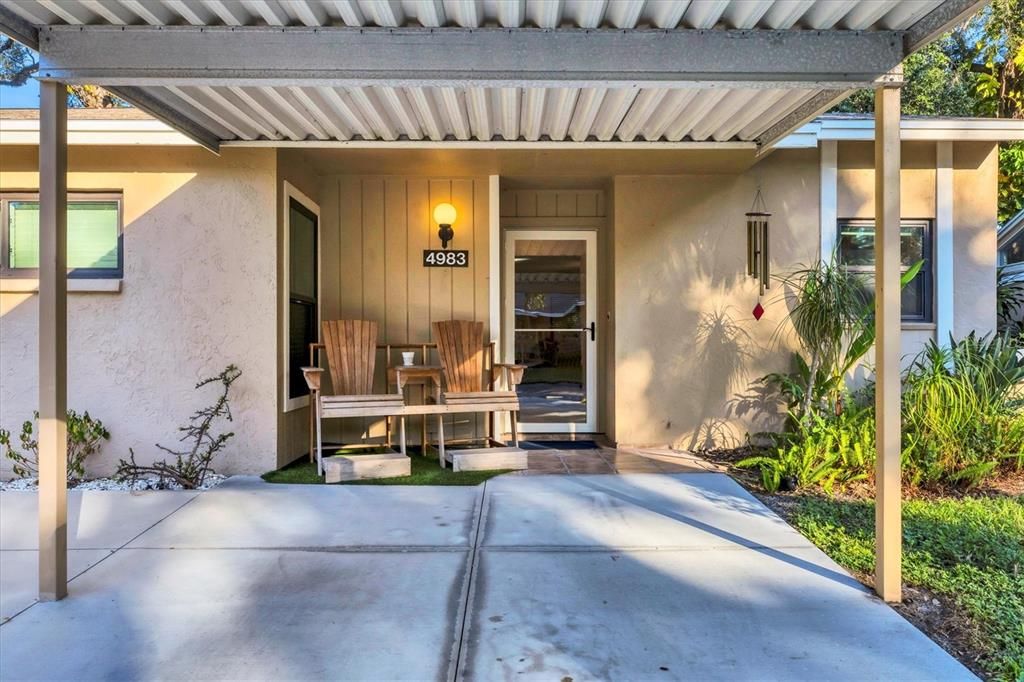 待售: $180,000 (2 贝兹, 2 浴室, 966 平方英尺)