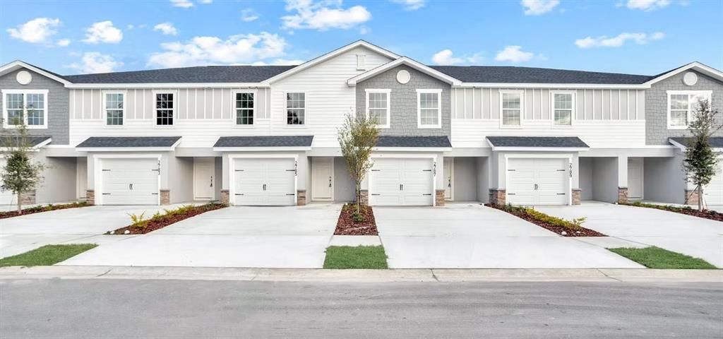 Recently Sold: $297,360 (3 beds, 2 baths, 1713 Square Feet)
