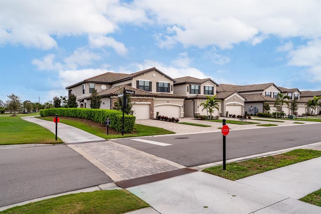 待售: $559,000 (3 贝兹, 2 浴室, 2108 平方英尺)